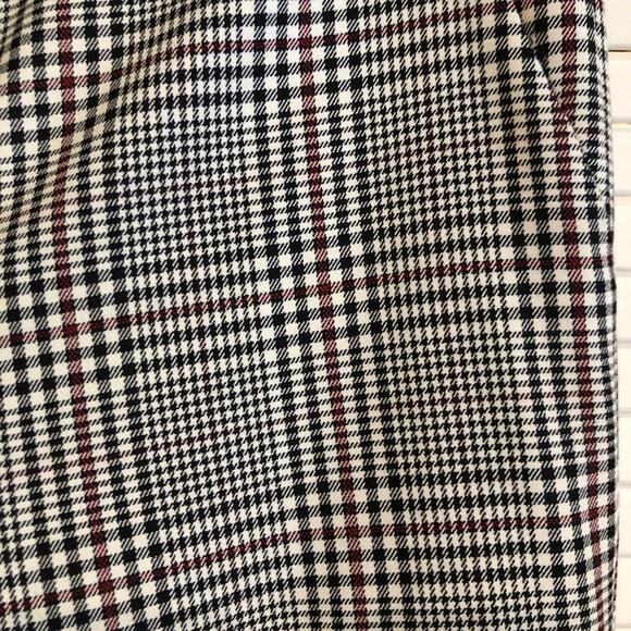 Robert Rodriguez Tailored Trousers in Prince of Wales Plaid - Picture 9 of 9